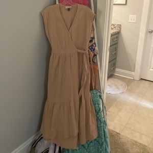 Universal Threads wrap dress